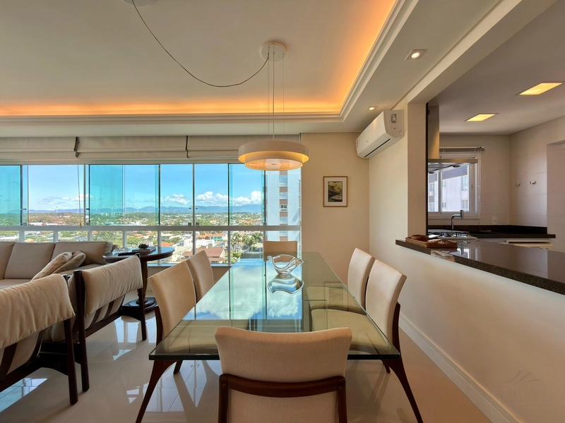 APARTAMENTO À VENDA COM VISTA ETERNA PARA O MAR.: 13ª foto da galeria de imagens do imóvel