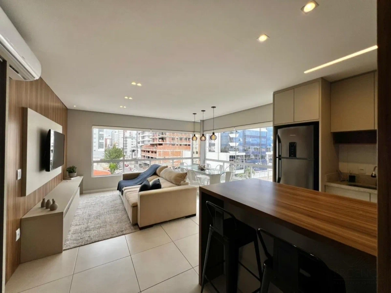 Apartamento 03 dormitórios  Centro de Capão da Canoa: 2ª foto da galeria de imagens do imóvel