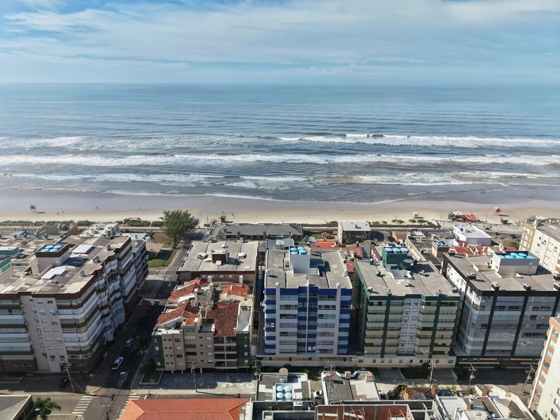 01 DORMITÓRIO COM BOX E 01 QUADRA DA BEIRA MAR: 4ª foto da galeria de imagens do imóvel