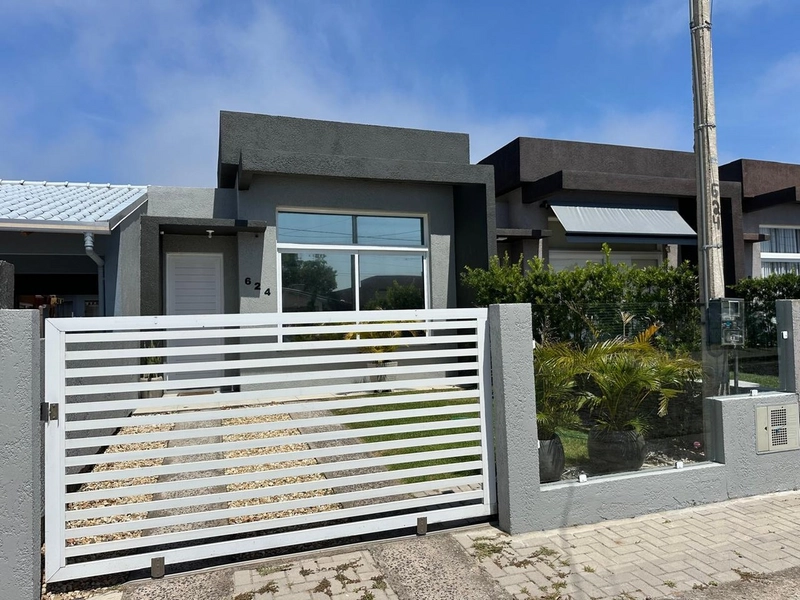 CASA À VENDA EM XANGRI-LÁ – BAIRRO NOIVA DO MAR: 2ª foto da galeria de imagens do imóvel