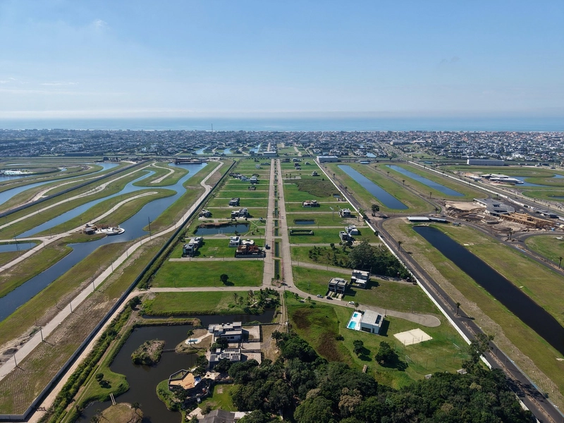 SOBRADO À VENDA NO NOVA XANGRI-LÁ: 6ª foto da galeria de imagens do imóvel