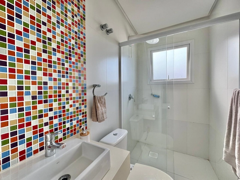 Sobrado à venda em condomínio fechado no Sea Coast Xangrilá: 7ª foto da galeria de imagens do imóvel