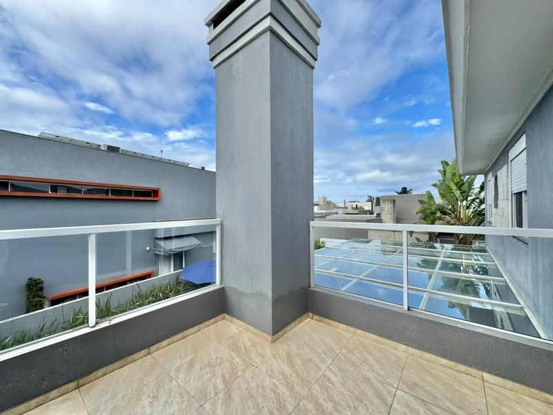 Sobrado à venda em condomínio fechado no Sea Coast Xangrilá: 3ª foto da galeria de imagens do imóvel