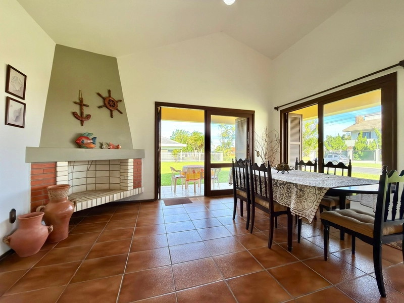 CASA EM SUPER LOTE  VENDA CENTRO  E PRÓXIMO AO BEIRA MAR XANGRI-LÁ: 2ª foto da galeria de imagens do imóvel