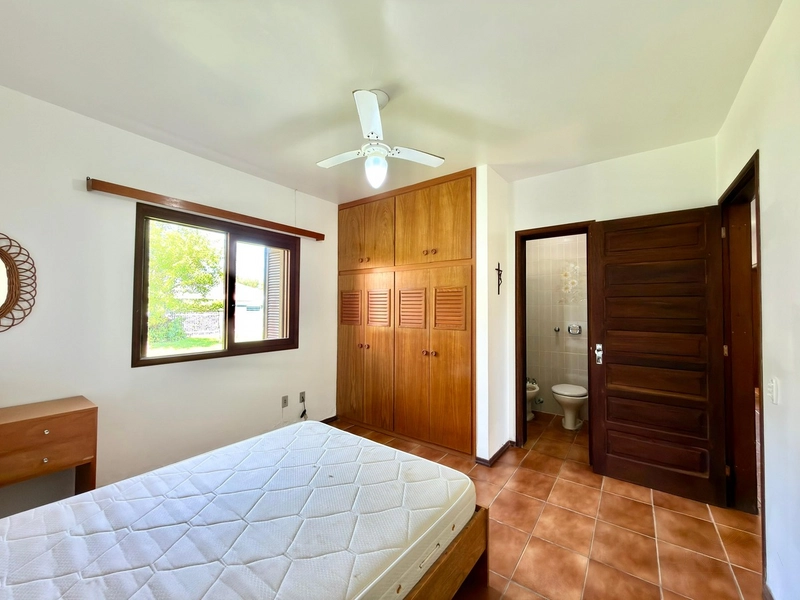 CASA EM SUPER LOTE  VENDA CENTRO  E PRÓXIMO AO BEIRA MAR XANGRI-LÁ: 18ª foto da galeria de imagens do imóvel