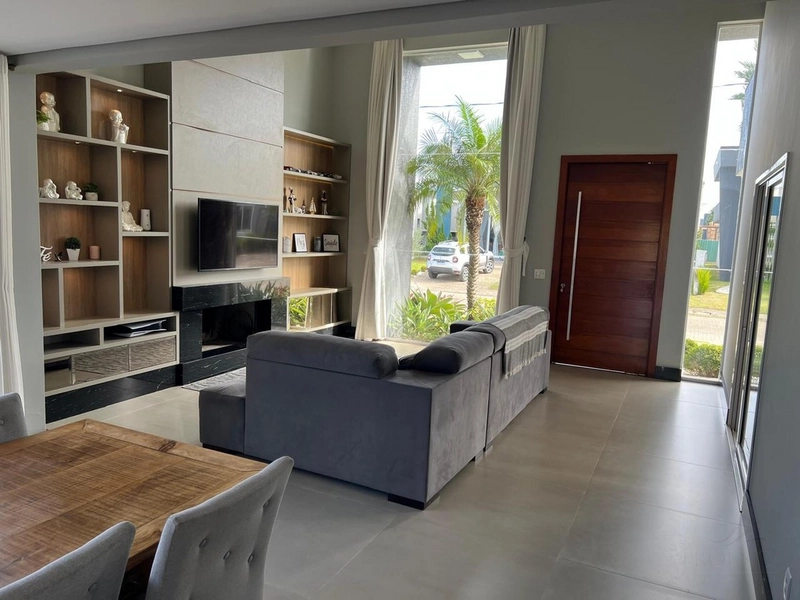 Casa em Condomínio com 3 Quartos Condomínio Dubai Resort: 3ª foto da galeria de imagens do imóvel