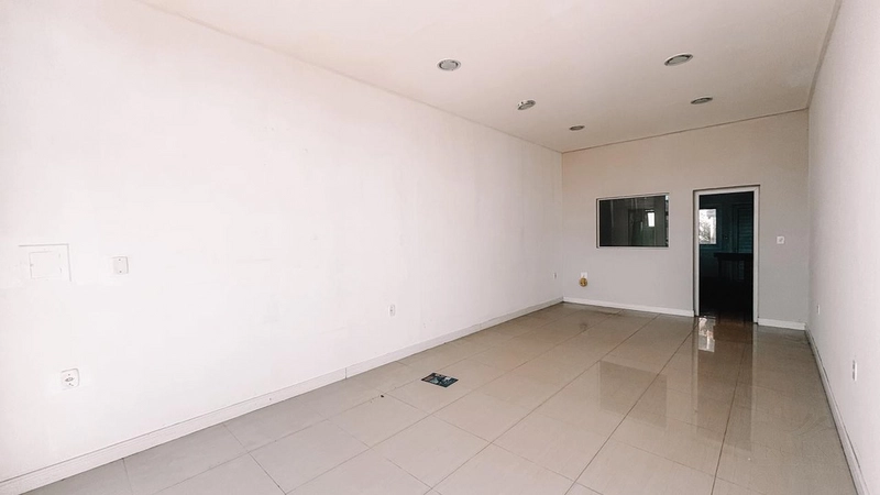 Loja Comercial para Locação | RS-407 – Localização Estratégica: 2ª foto da galeria de imagens do imóvel