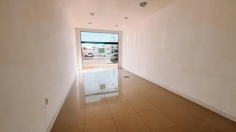 Loja Comercial para Locação | RS-407 – Localização Estratégica: 4ª foto da galeria de imagens do imóvel