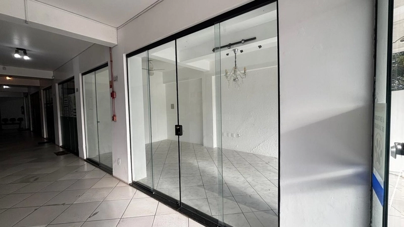 SALA COMERCIAL PARA LOCAÇÃO – AVENIDA PARAGUASSU: 2ª foto da galeria de imagens do imóvel