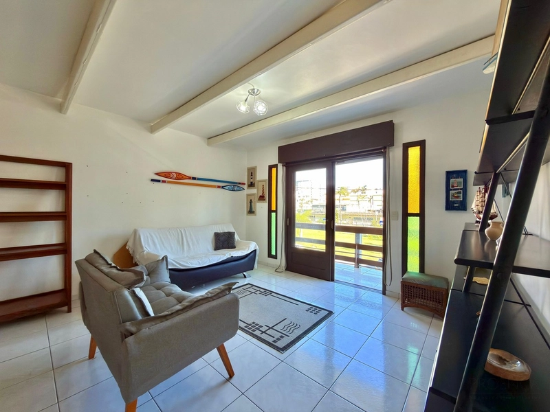 APARTAMENTO À VENDA DE FRENTE PARA A PRAÇA: 4ª foto da galeria de imagens do imóvel