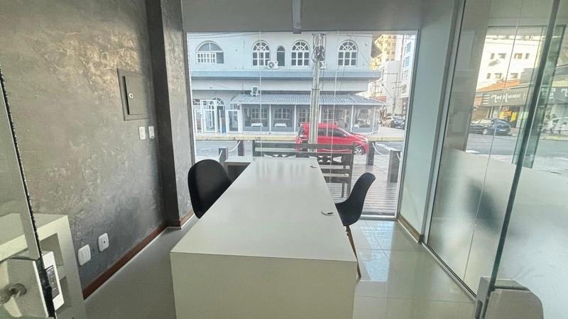 SALA COMERCIAL DE ESQUINA PARA LOCAÇÃO – CENTRO DE CAPÃO DA CANOA/RS: 10ª foto da galeria de imagens do imóvel