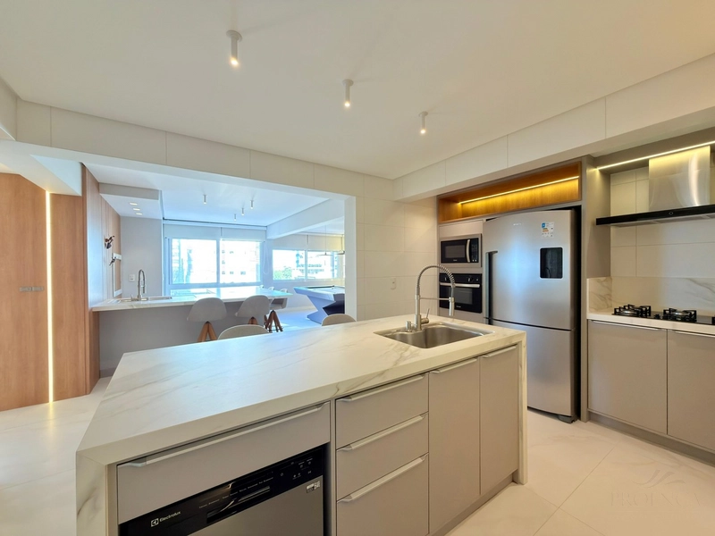 APARTAMENTO GIGANTE À VENDA  COM VISTA PARA MAR RARIDADE NO MERCADO: 18ª foto da galeria de imagens do imóvel