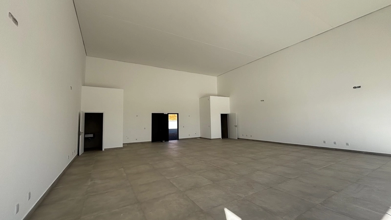 Loja Comercial com Excelente Espaço Externo no Litoral: 5ª foto da galeria de imagens do imóvel