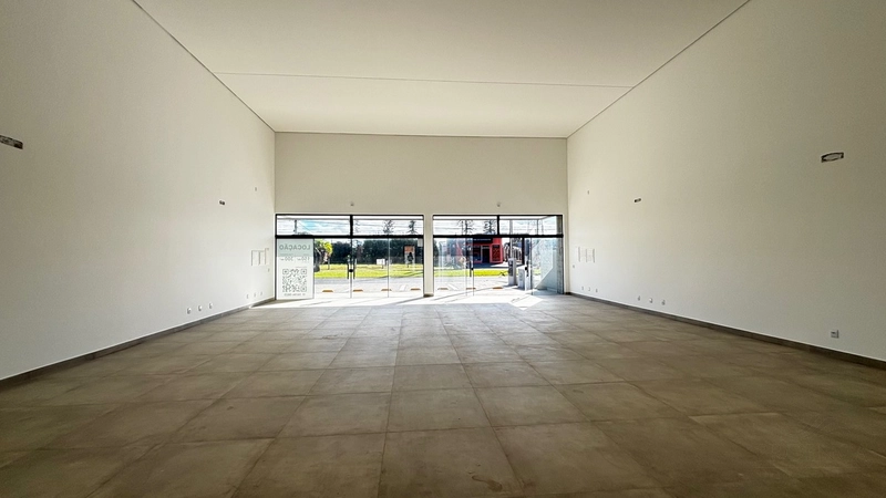 Loja Comercial com Excelente Espaço Externo no Litoral: 8ª foto da galeria de imagens do imóvel