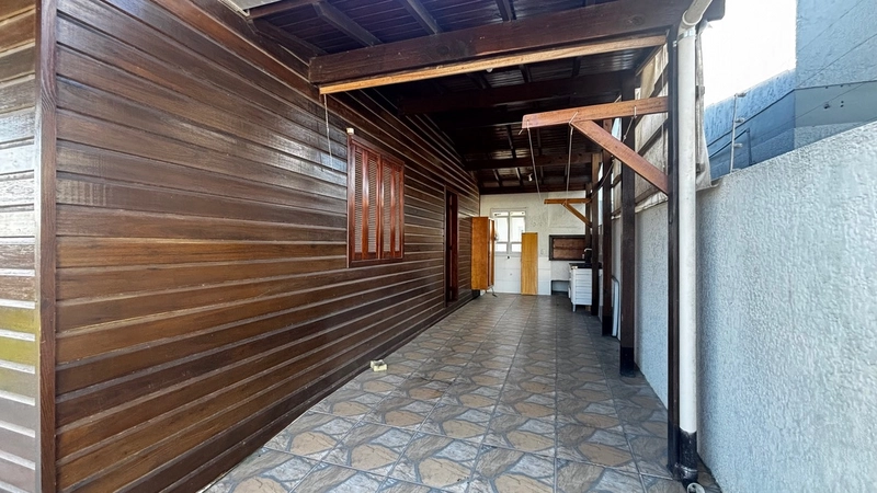 CASA PARA LOCAÇÃO ANUAL – JARDIM BEIRA-MAR: 13ª foto da galeria de imagens do imóvel