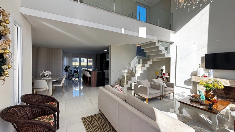 CASA DE ALTO PADRÃO NO CONDOMÍNIO DUBAI – VENDA OU LOCAÇÃO: 3ª foto da galeria de imagens do imóvel