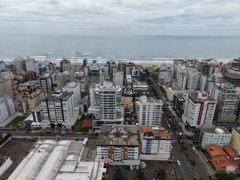 No coração de Capão da Canoa, em uma das regiões mais nobres da praia: 16ª foto da galeria de imagens do imóvel