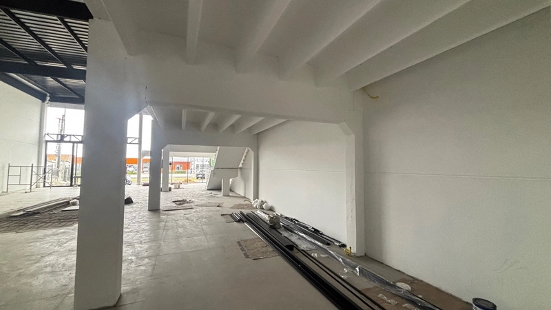 Sala Comercial Locação AV. Central | 350 m² | Excelente Localização: 6ª foto da galeria de imagens do imóvel