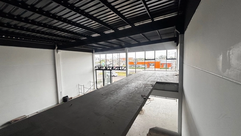 Sala Comercial Locação AV. Central | 350 m² | Excelente Localização: 9ª foto da galeria de imagens do imóvel
