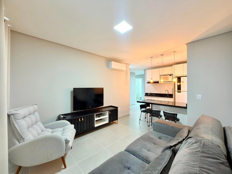 APARTAMENTO À VENDA,  TODO MOBILIADO: 3ª foto da galeria de imagens do imóvel
