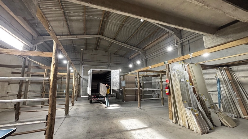 PAVILHÃO COMERCIAL PARA LOCAÇÃO – CAPÃO DA CANOA/RS: 2ª foto da galeria de imagens do imóvel