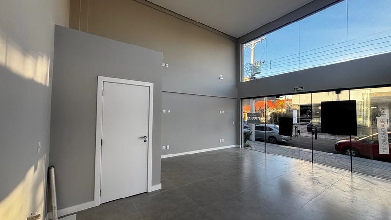 Sala Comercial de Esquina para Locação – Próxima ao Hospital: 6ª foto da galeria de imagens do imóvel