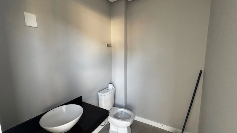 Sala Comercial de Esquina para Locação – Próxima ao Hospital: 8ª foto da galeria de imagens do imóvel