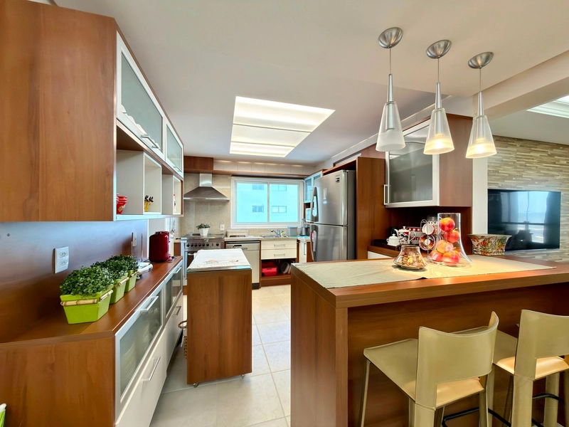 APARTAMENTO 4 DORMITÓRIOS FRENTE MAR À VENDA: 21ª foto da galeria de imagens do imóvel