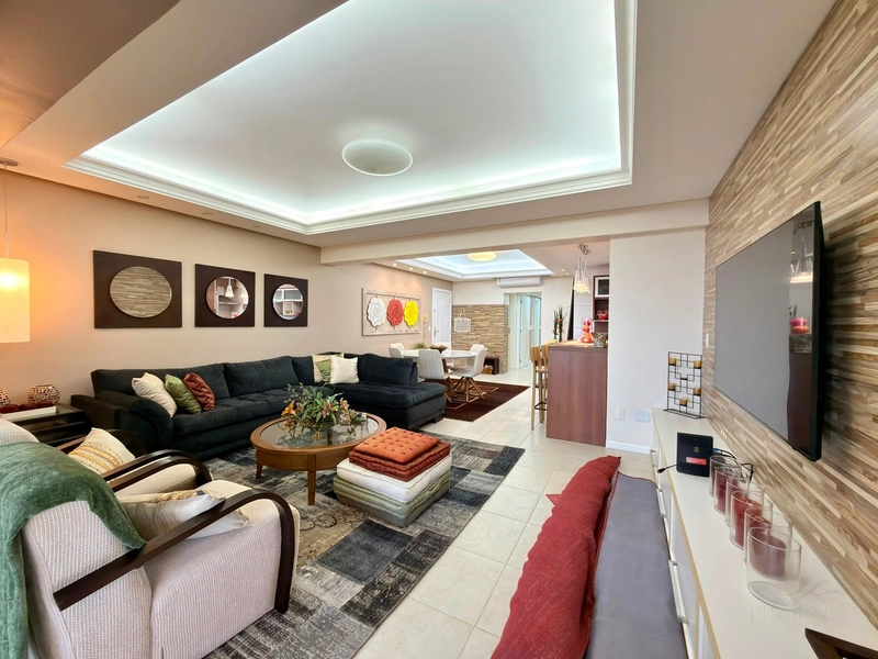 APARTAMENTO 4 DORMITÓRIOS FRENTE MAR À VENDA: 10ª foto da galeria de imagens do imóvel