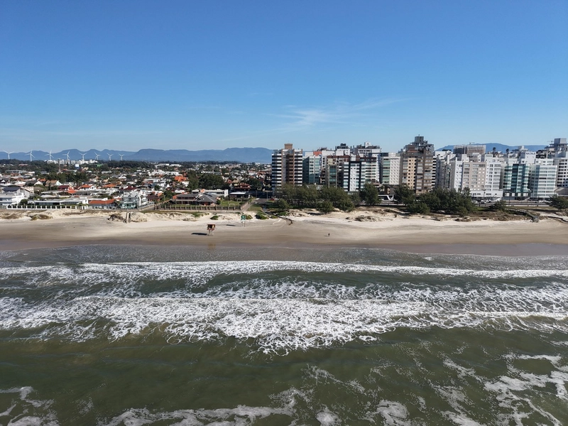 APARTAMENTO 4 DORMITÓRIOS FRENTE MAR À VENDA: 36ª foto da galeria de imagens do imóvel