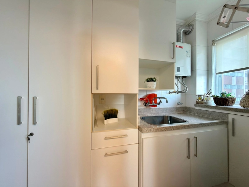 APARTAMENTO 4 DORMITÓRIOS FRENTE MAR À VENDA: 19ª foto da galeria de imagens do imóvel