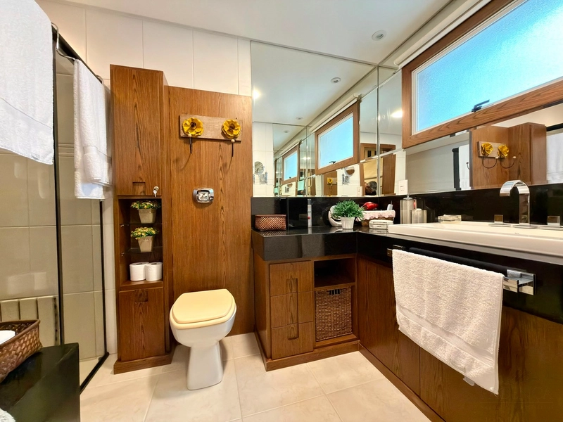 APARTAMENTO 4 DORMITÓRIOS FRENTE MAR À VENDA: 32ª foto da galeria de imagens do imóvel