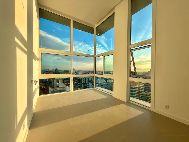 APARTAMENTO COM INFRA INCRÍVEL, VISTA PARA O MAR: 4ª foto da galeria de imagens do imóvel