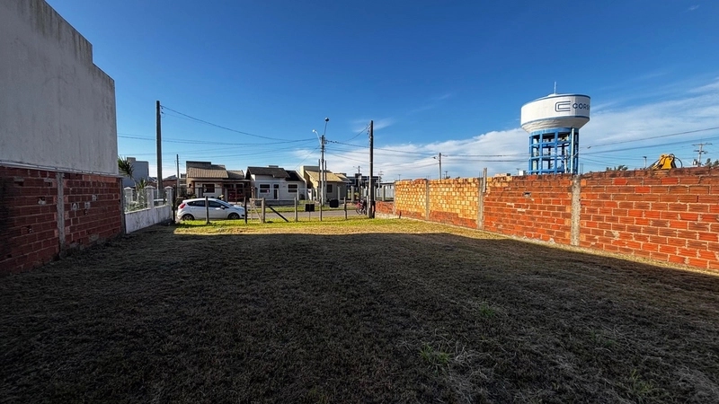 TERRENO À VENDA – PRONTO PARA CONSTRUIR: 2ª foto da galeria de imagens do imóvel