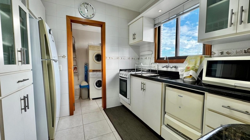 Apartamento de frente, 2 dormitórios, de frente, centro de Capão.: 9ª foto da galeria de imagens do imóvel