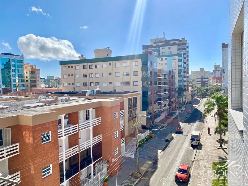 Apartamento 2 dormitórios uma quadra do Mar em Capão da Canoa: 3ª foto da galeria de imagens do imóvel