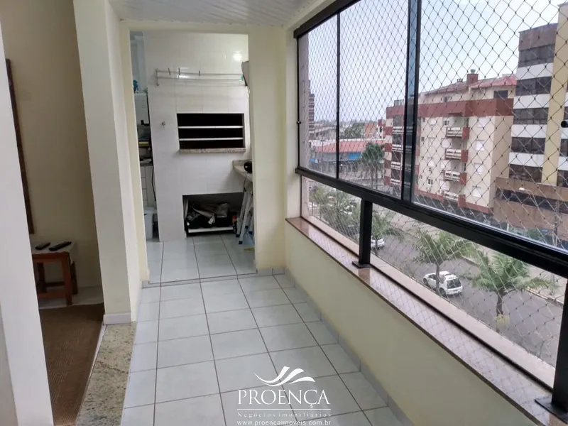 Apartamento de 3 dormitórios no centro de Capão da Canoa.: 1ª foto da galeria de imagens do imóvel