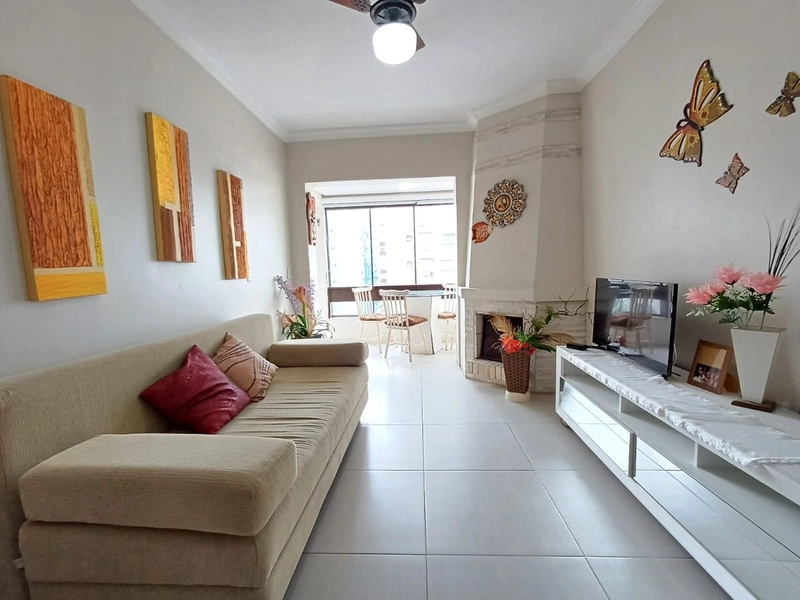 Apartamento 02 dormitórios/ garagem no centro -Venda e locação: 1ª foto da galeria de imagens do imóvel