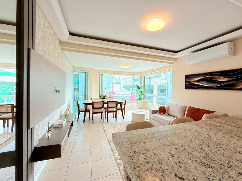 Apartamento 3 dormitórios ao lado da Praça Flávio Boianovski: 3ª foto da galeria de imagens do imóvel