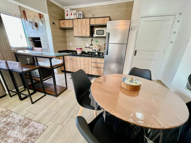 Apartamento 2 dormitórios, churrasqueira e garagem: 6ª foto da galeria de imagens do imóvel