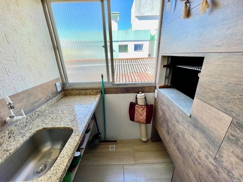 Apartamento 2 dormitórios, churrasqueira e garagem: 7ª foto da galeria de imagens do imóvel