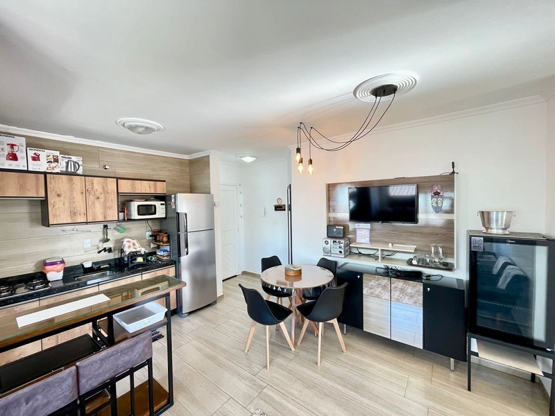 Apartamento 2 dormitórios, churrasqueira e garagem: 4ª foto da galeria de imagens do imóvel