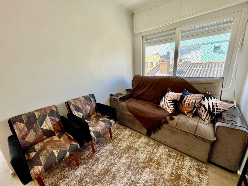 Apartamento 2 dormitórios, churrasqueira e garagem: 3ª foto da galeria de imagens do imóvel