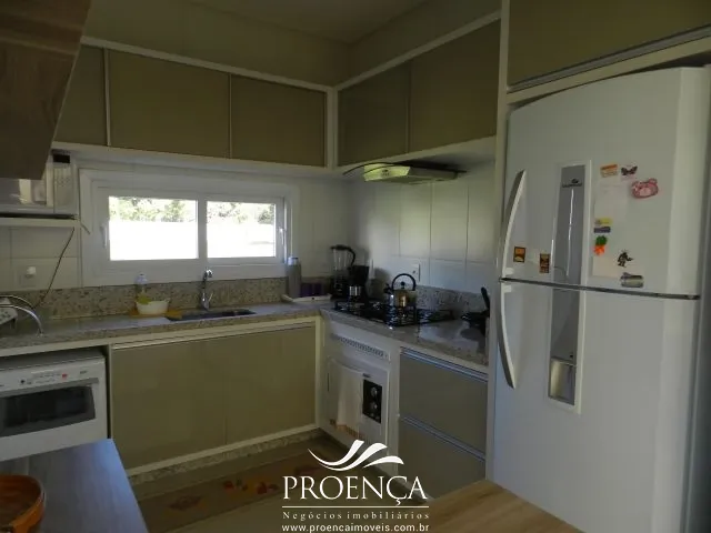 04 ótimas suítes, lavabo, ótimo living com pé direito alto.: 7ª foto da galeria de imagens do imóvel