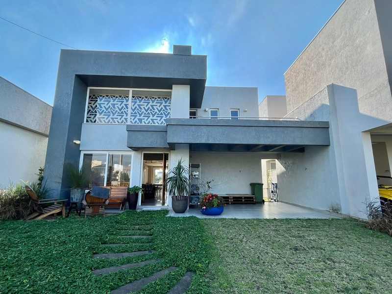 Casas em condomínio à venda em Xangri-Lá, Condomínio Las Palmas: 1ª foto da galeria de imagens do imóvel