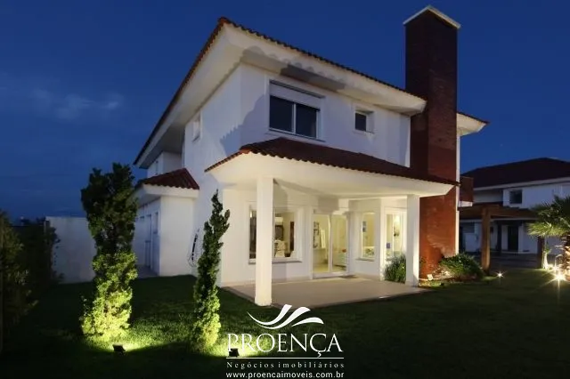 Condomínio Green Village Golf Club. Casa de 4, 5 e 6 Prontas pra Morar: 1ª foto da galeria de imagens do imóvel