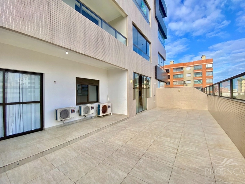 De Frente com Terraço 48 x para Pagar no Centro de Capão da Canoa.: 1ª foto da galeria de imagens do imóvel