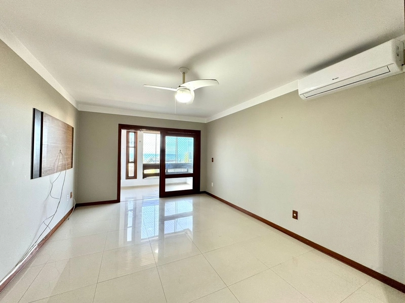 APARTAMENTO À VENDA COM VISTA ETERNA PARA O MAR: 18ª foto da galeria de imagens do imóvel