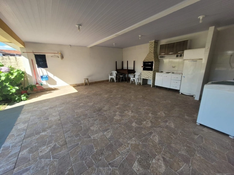 Casa  03 Dormitórios,  02 banheiros, 04 quadras do mar para Temporada: 30ª foto da galeria de imagens do imóvel