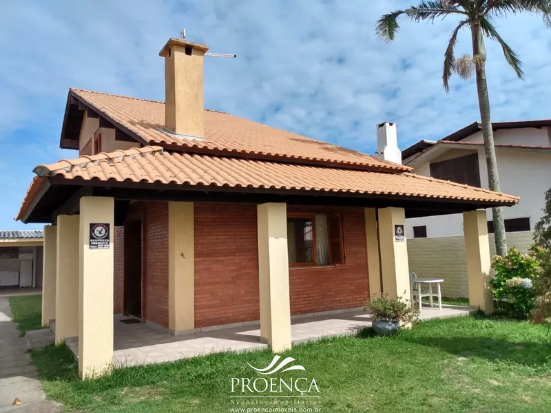Casa 3 Dormitórios em excelente localização: 1ª foto da galeria de imagens do imóvel